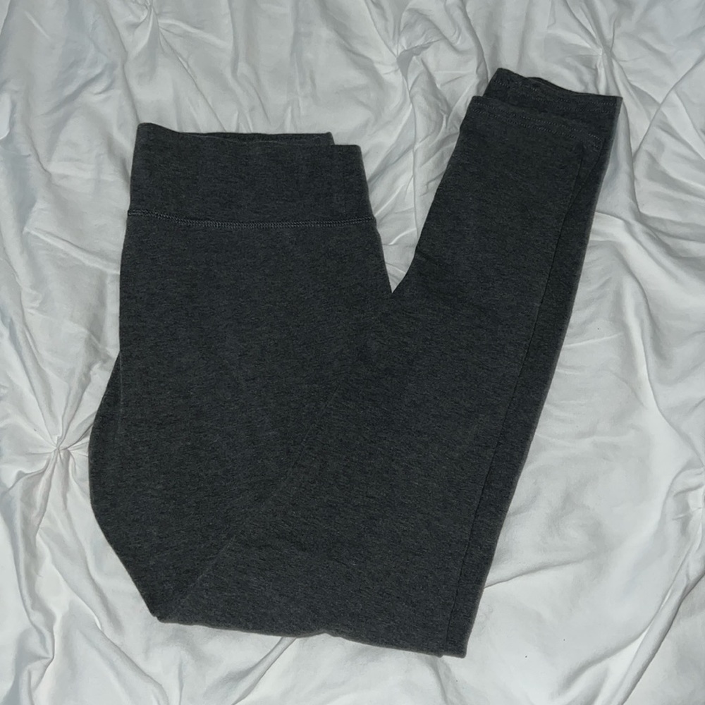Grey Aerie legging